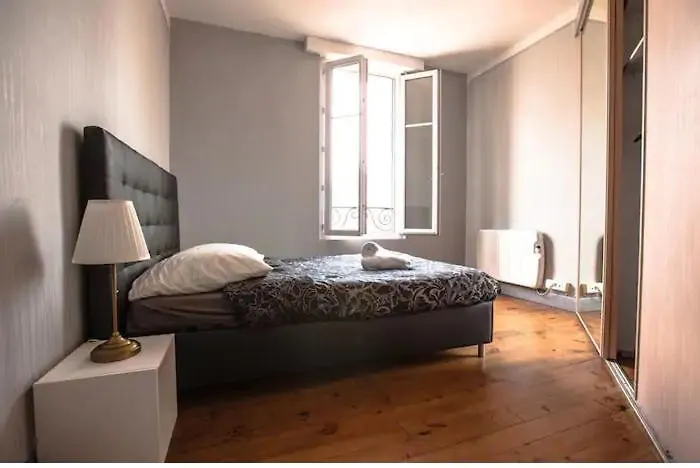 Appartement Charmant Dans Le Centre De Biarritz Dan 3Eme Etage